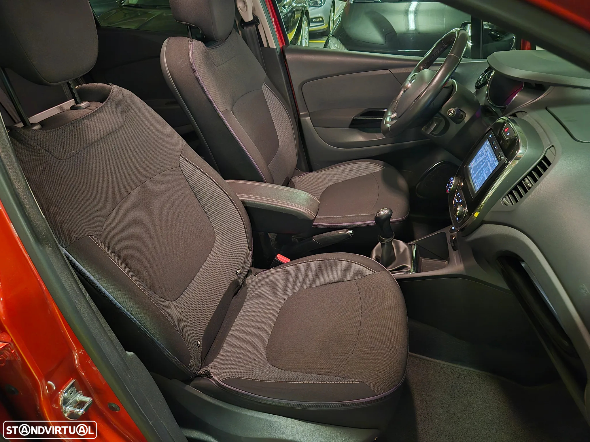 Renault Captur 1.5 dCi Sport - 24