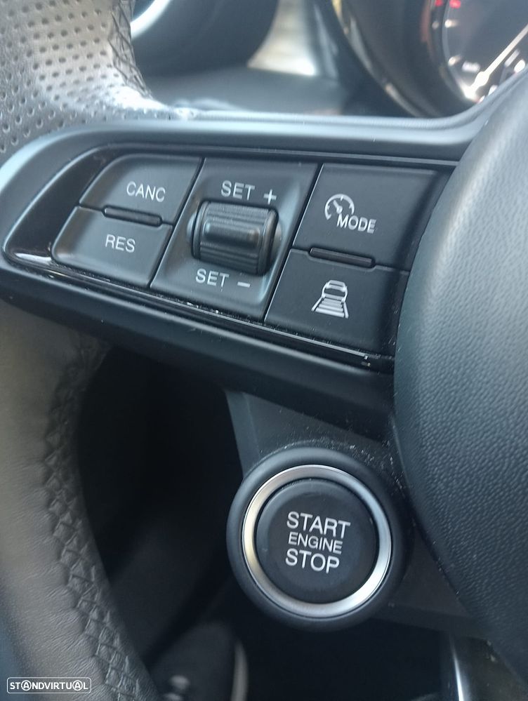 Alfa Romeo Tonale 1.3 Plug-In Hybrid TI e-AWD - 13