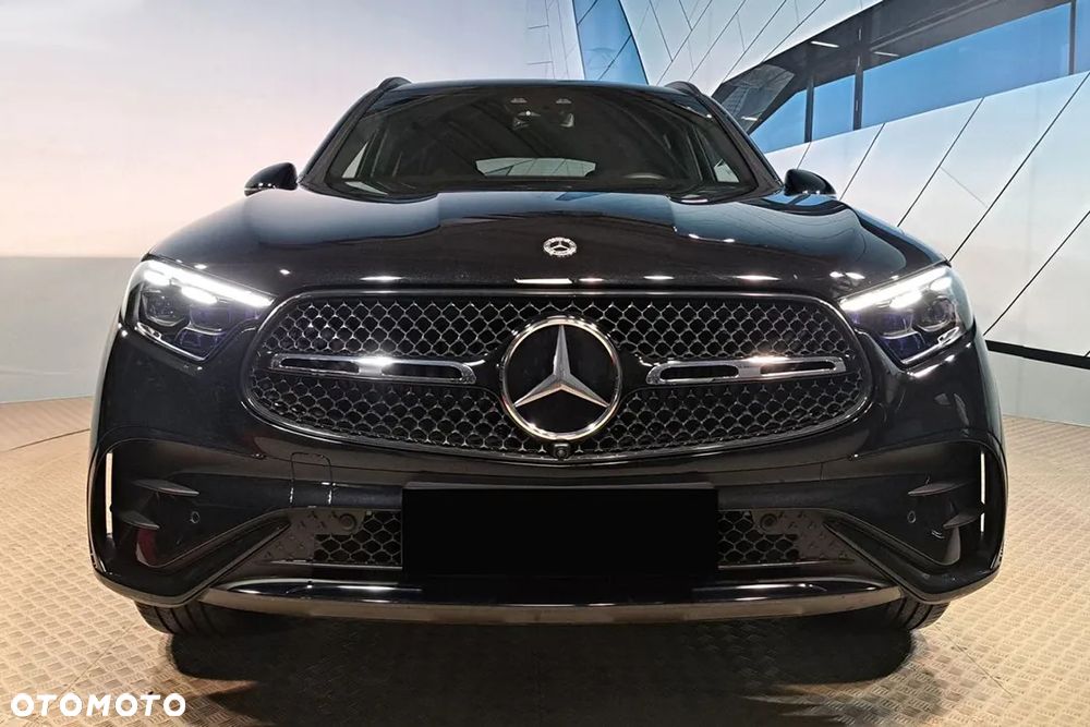 Mercedes-Benz GLC 220 d 4-Matic - 4