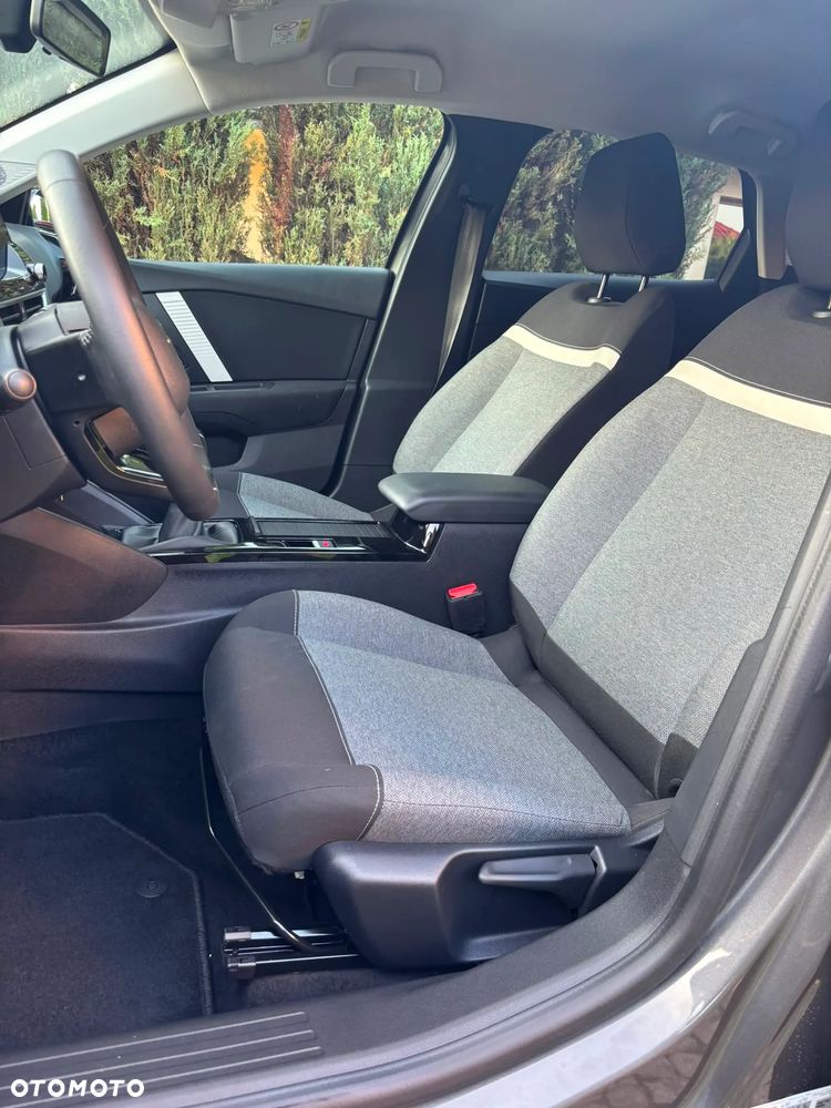 Citroën C4 PureTech 130 Stop&Start SHINE - 13
