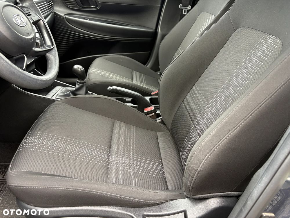 Hyundai i20 1.2 Pure - 14