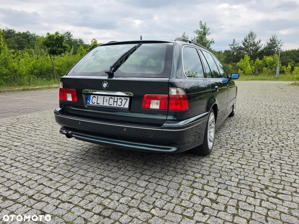 BMW Seria 5 525i - 5