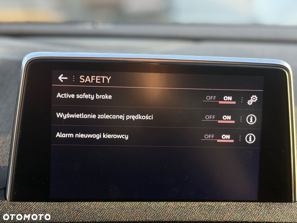 Peugeot 5008 1.5 BlueHDi GT S&S EAT8 - 31