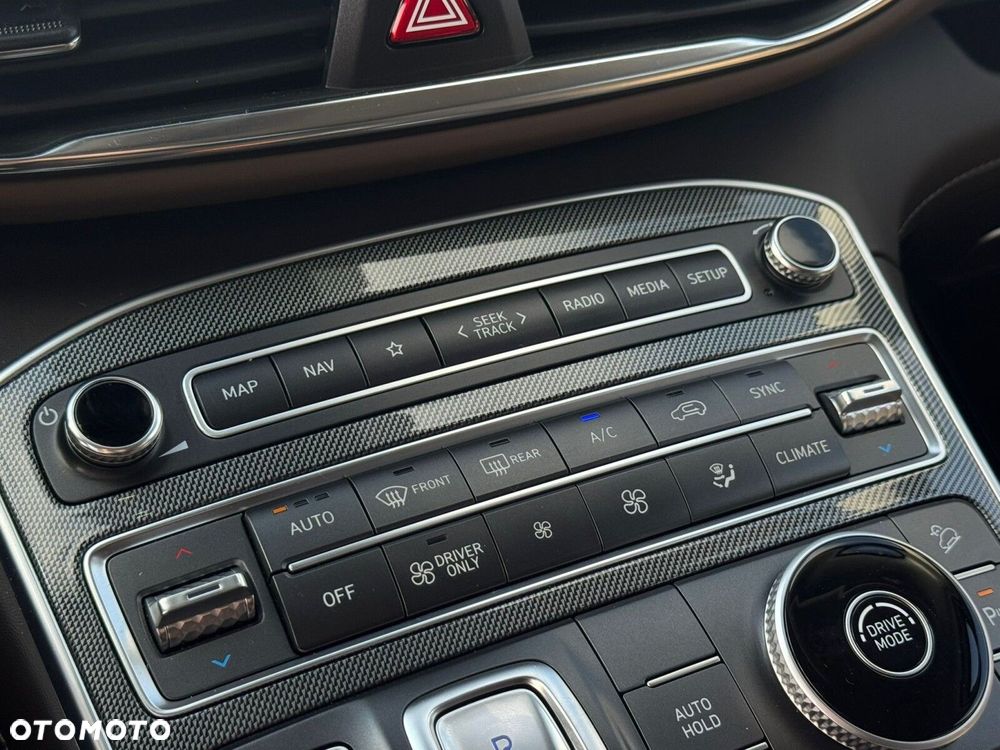 Hyundai Santa Fe 1.6 T-GDI HEV Executive - 18
