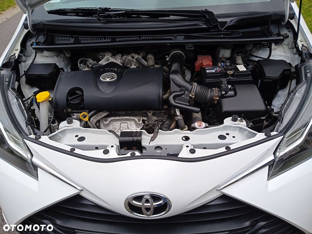 Toyota Yaris 1.5 Premium - 20