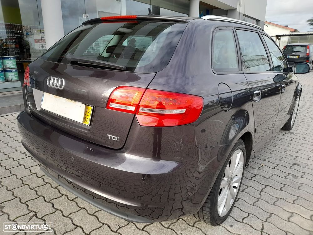 Audi A3 Sportback 1.6 TDI Attraction - 6