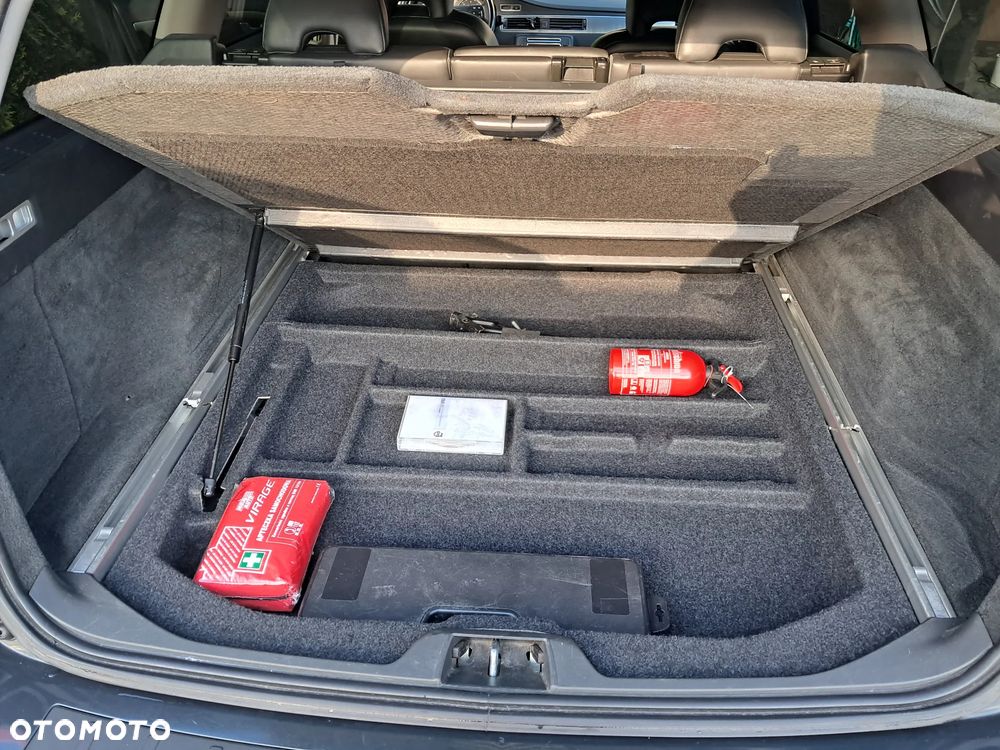 Volvo V70 - 10