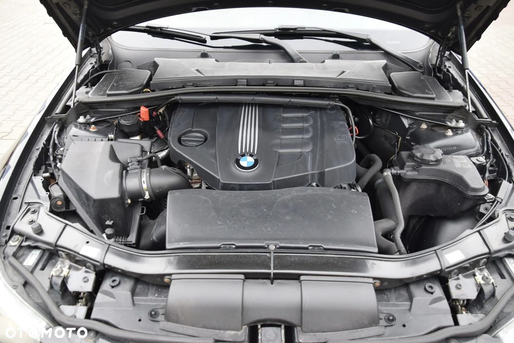 BMW Seria 3 - 18