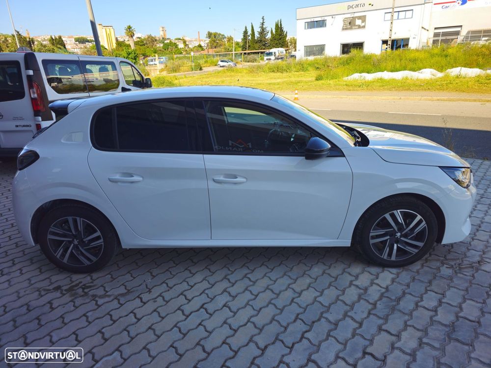 Peugeot 208 1.2 PureTech Allure EAT8 - 5