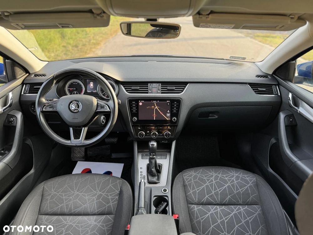 Skoda Octavia 2.0 TDI Elegance DSG - 32