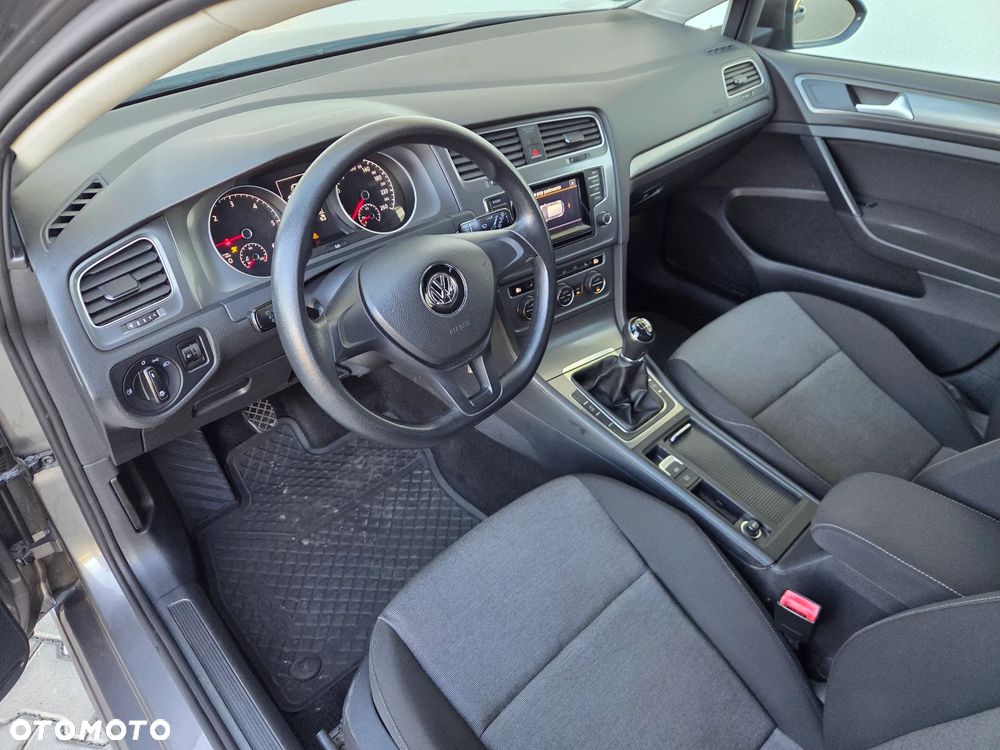 Volkswagen Golf - 7