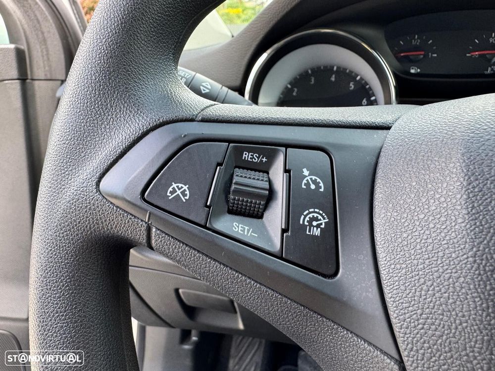 Opel Astra - 24