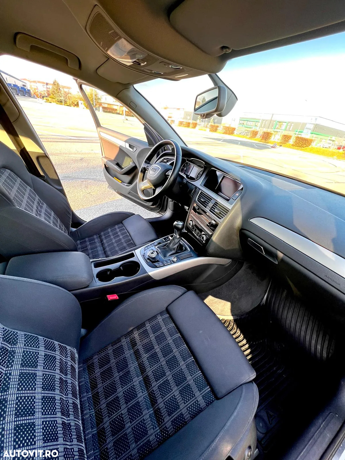 Audi A4 2.0 TDI B8 - 3
