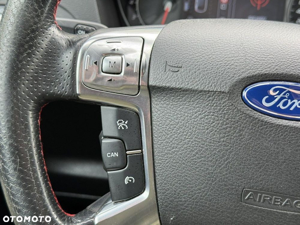 Ford S-Max 2.0 EcoBoost ST-Line - 30