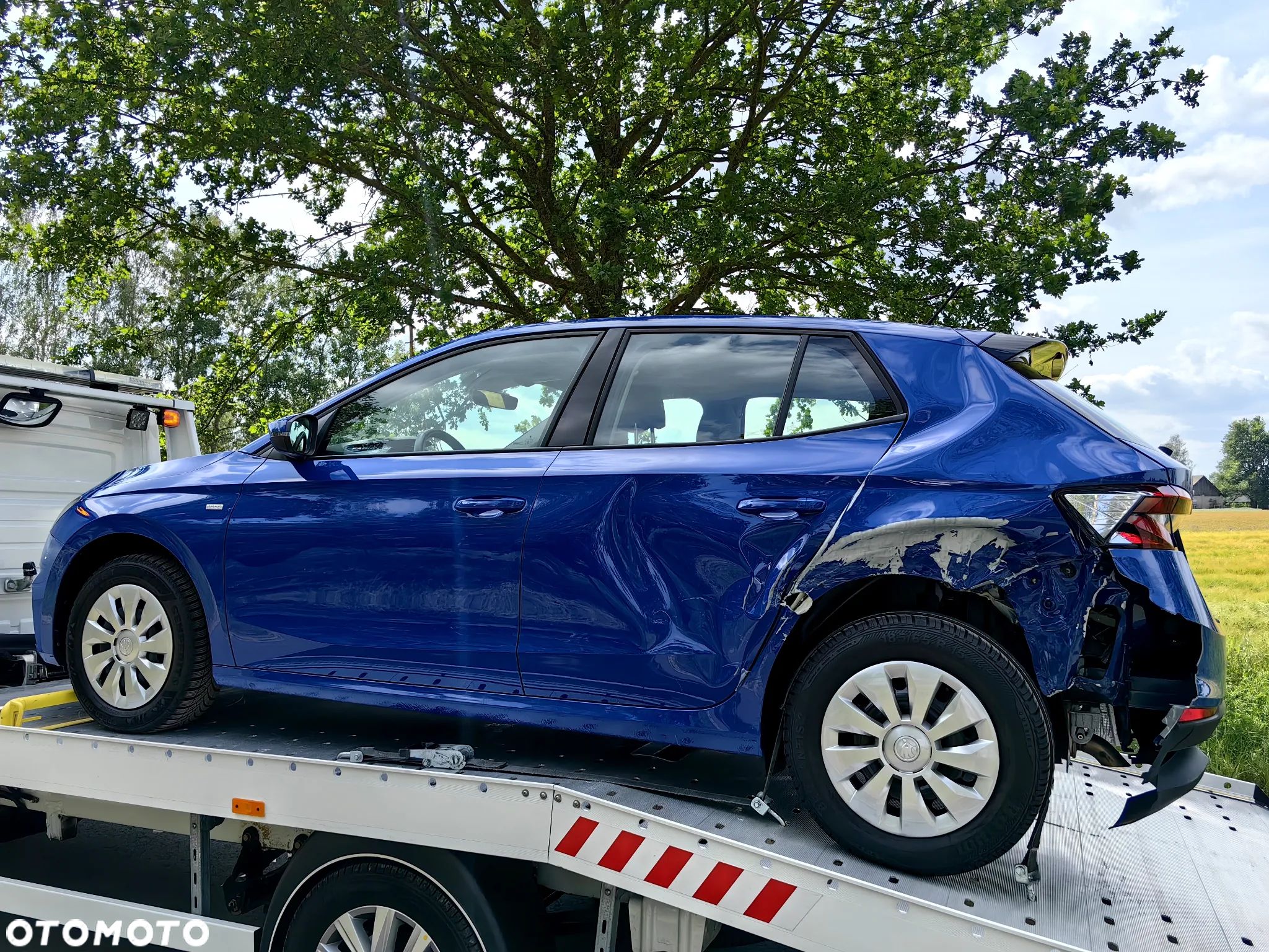 Skoda Fabia 1.0 TSI Tour - 1