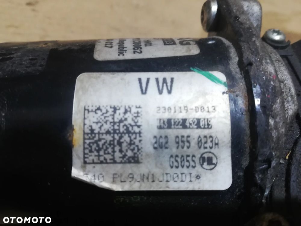 VW Polo Silnik wycieraczek 2G2955023A - 2