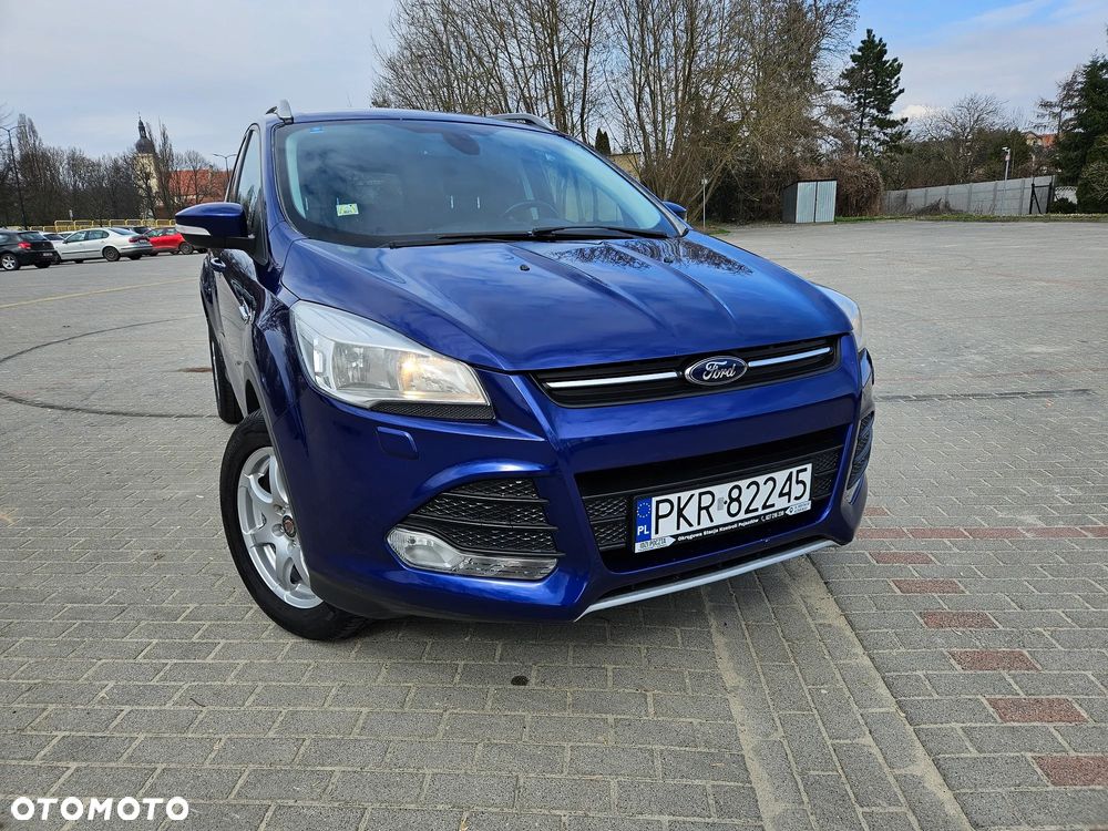 Ford Kuga 1.6 EcoBoost 2x4 Titanium - 19