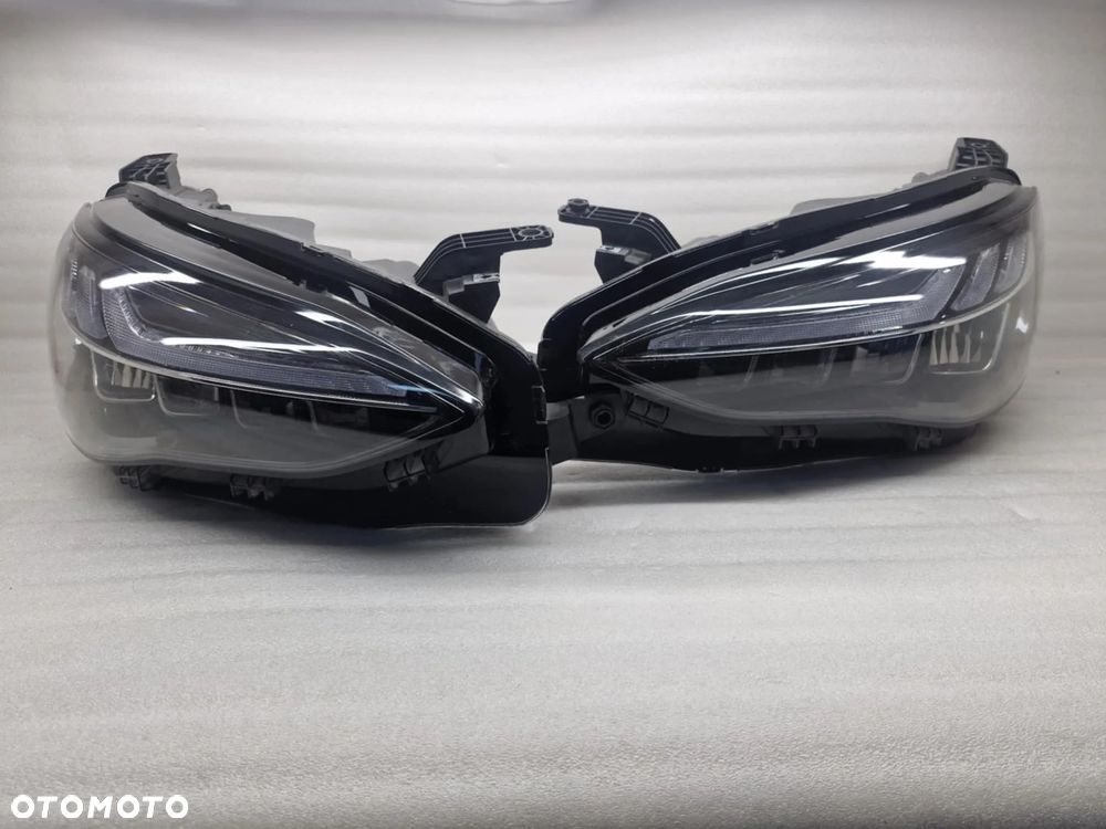 MG HS EHS FULL LED LAMPA LEWA/PRAWA PRZÓD KOMPLET 100-40160/100-40160 - 1