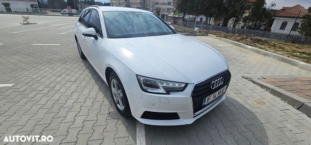 Audi A4 35 TDI S tronic - 2