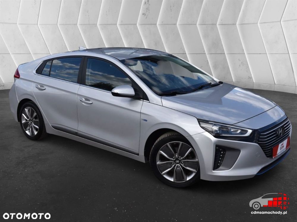 Hyundai IONIQ - 4