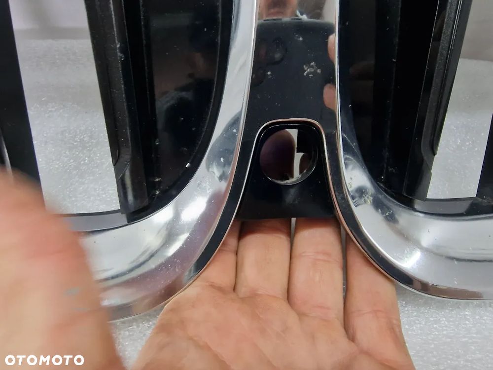 BMW G20 / G21 NA KAMERĘ 17- GRILL / ATRAPA PRZEDNIA PRZÓD , NR 5113-192976-10 , NR AUKCJI NG495 - 6