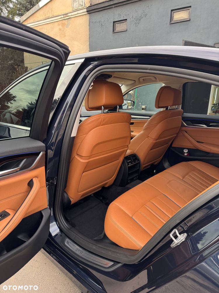 BMW Seria 5 530e iPerformance GPF Luxury Line - 23
