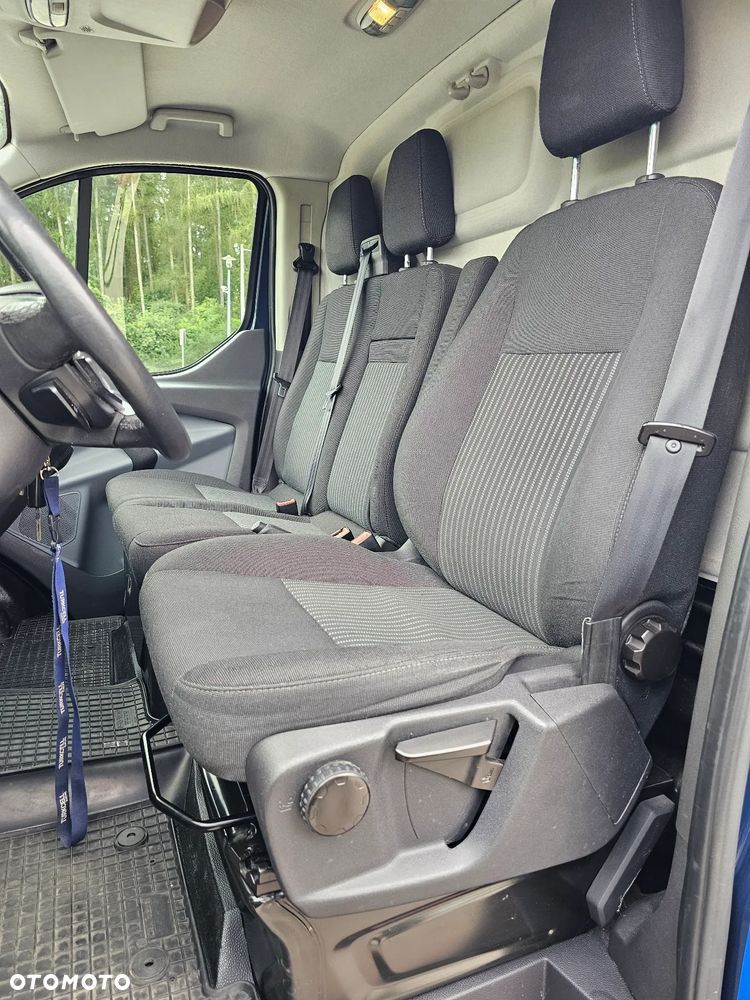 Ford Transit custom - 19