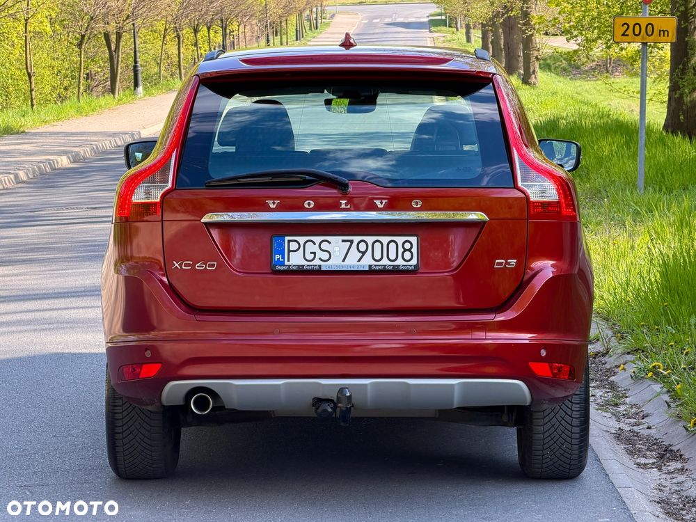 Volvo XC 60 D3 Momentum - 11