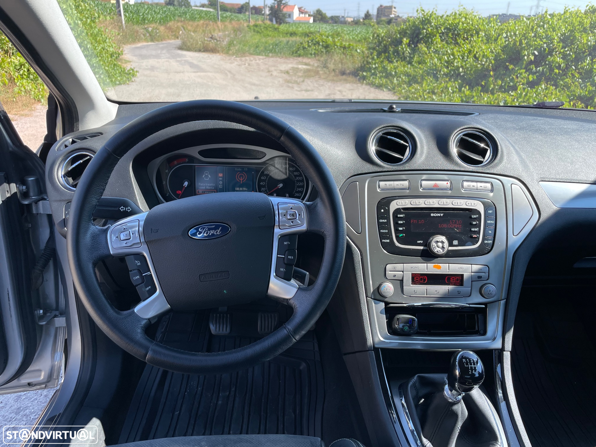 Ford Mondeo 1.8 TDCi Titanium - 11
