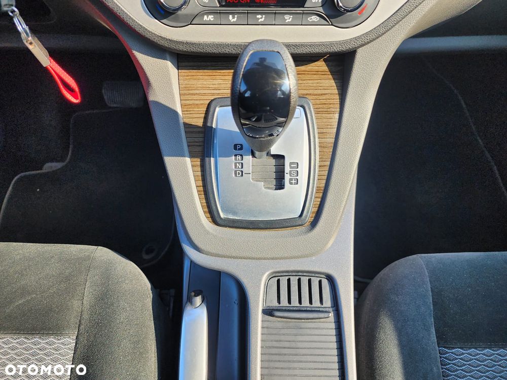 Ford C-MAX 2.0 Ghia - 16