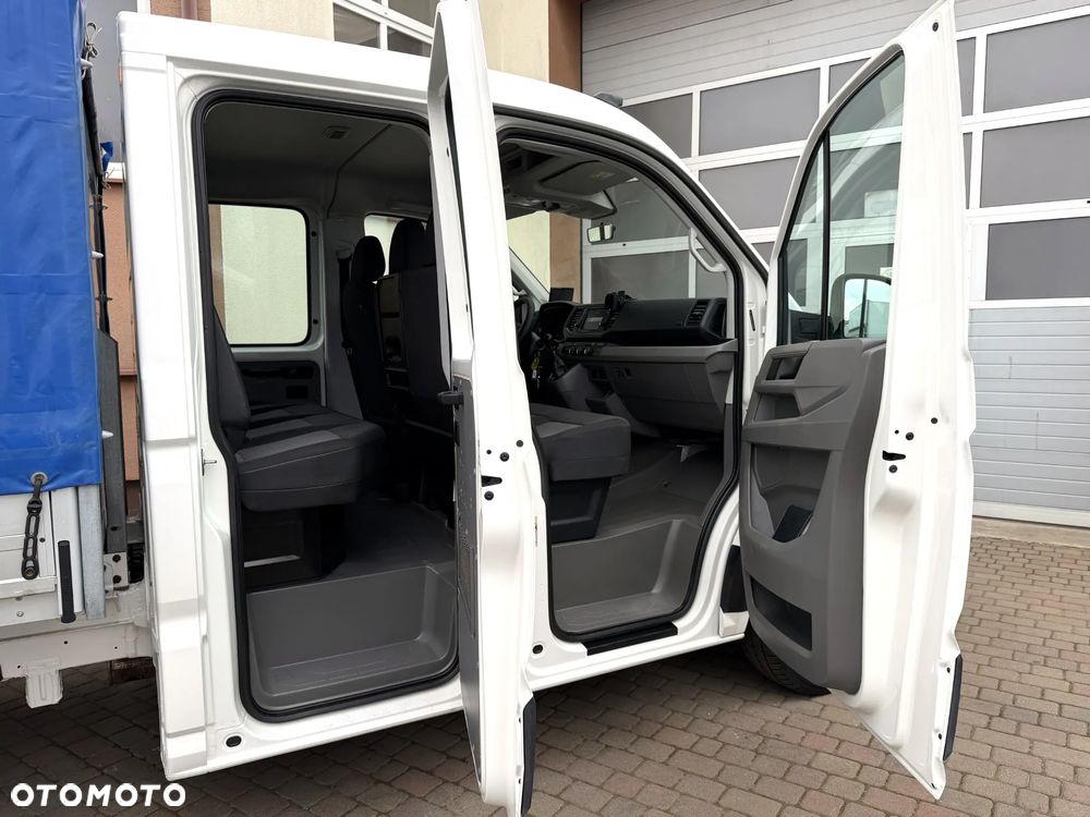 Volkswagen Crafter Doka Brygadówka 7 osób - 22