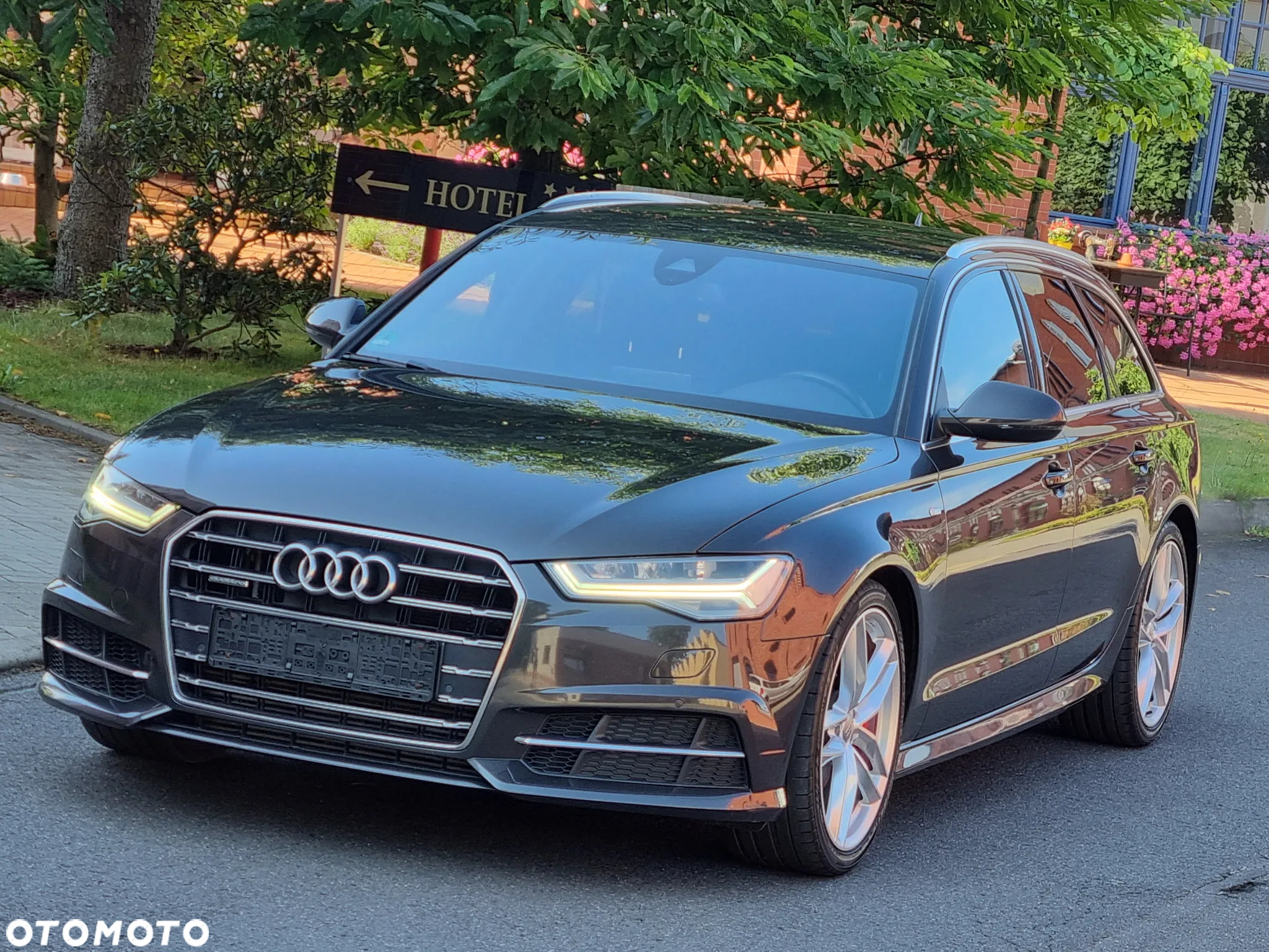 Audi A6 Avant 3.0 TDI quattro S tronic - 9