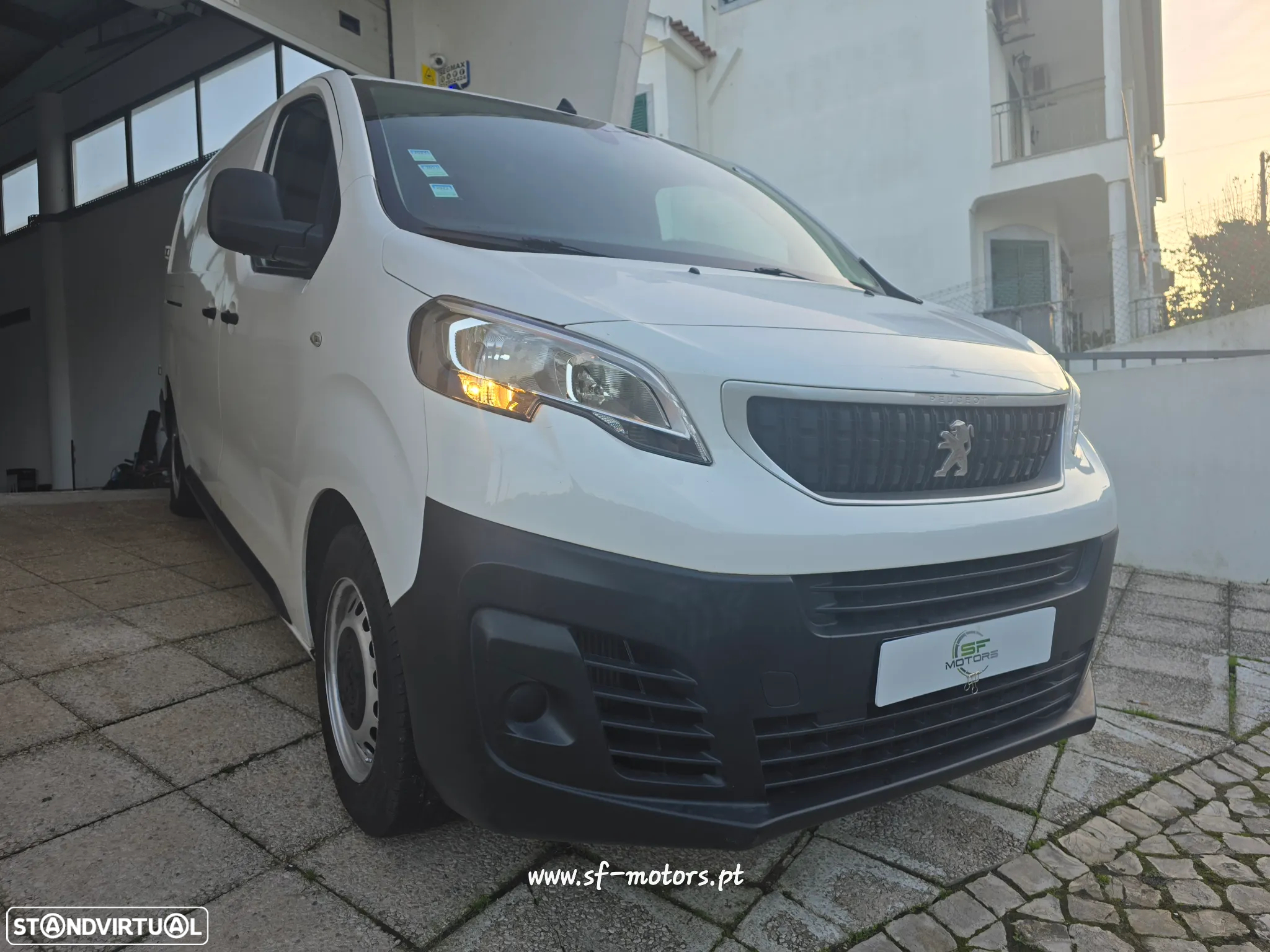 Peugeot Expert L2H1 - 4