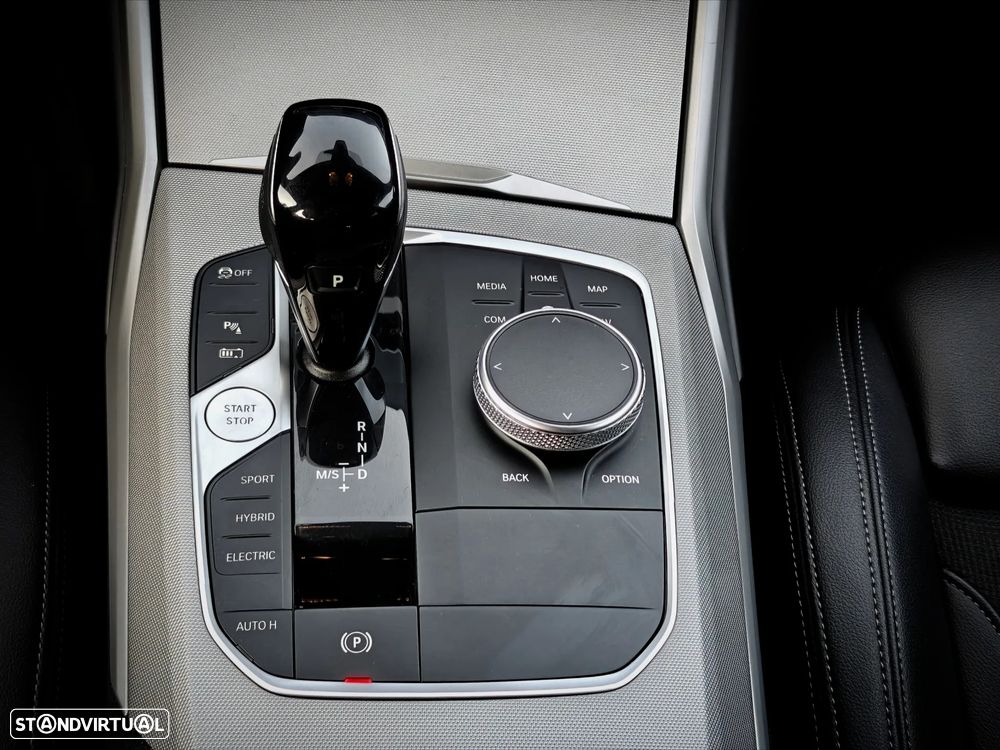 BMW 320 e Line Luxury Auto - 8