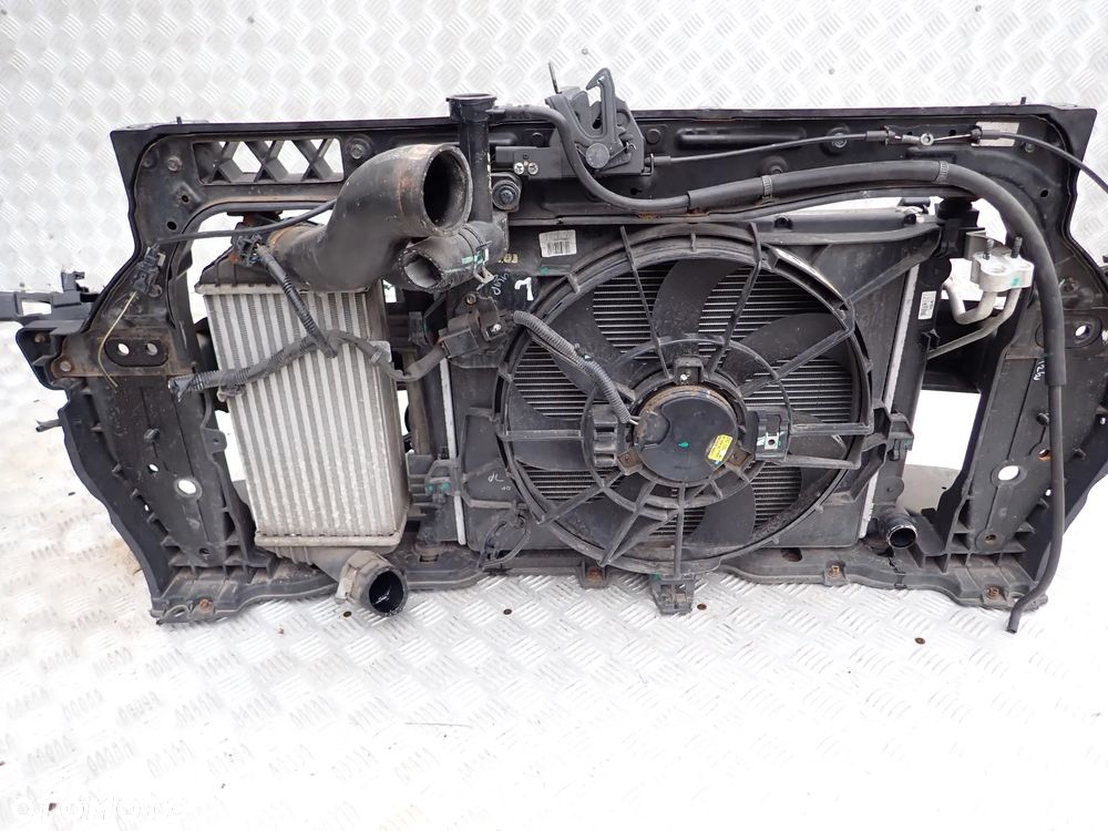 PAS PRZEDNI CHŁODNICA BELKA HYUNDAI I20 LIFT  64101-1J5/700-2  DIESEL - 7