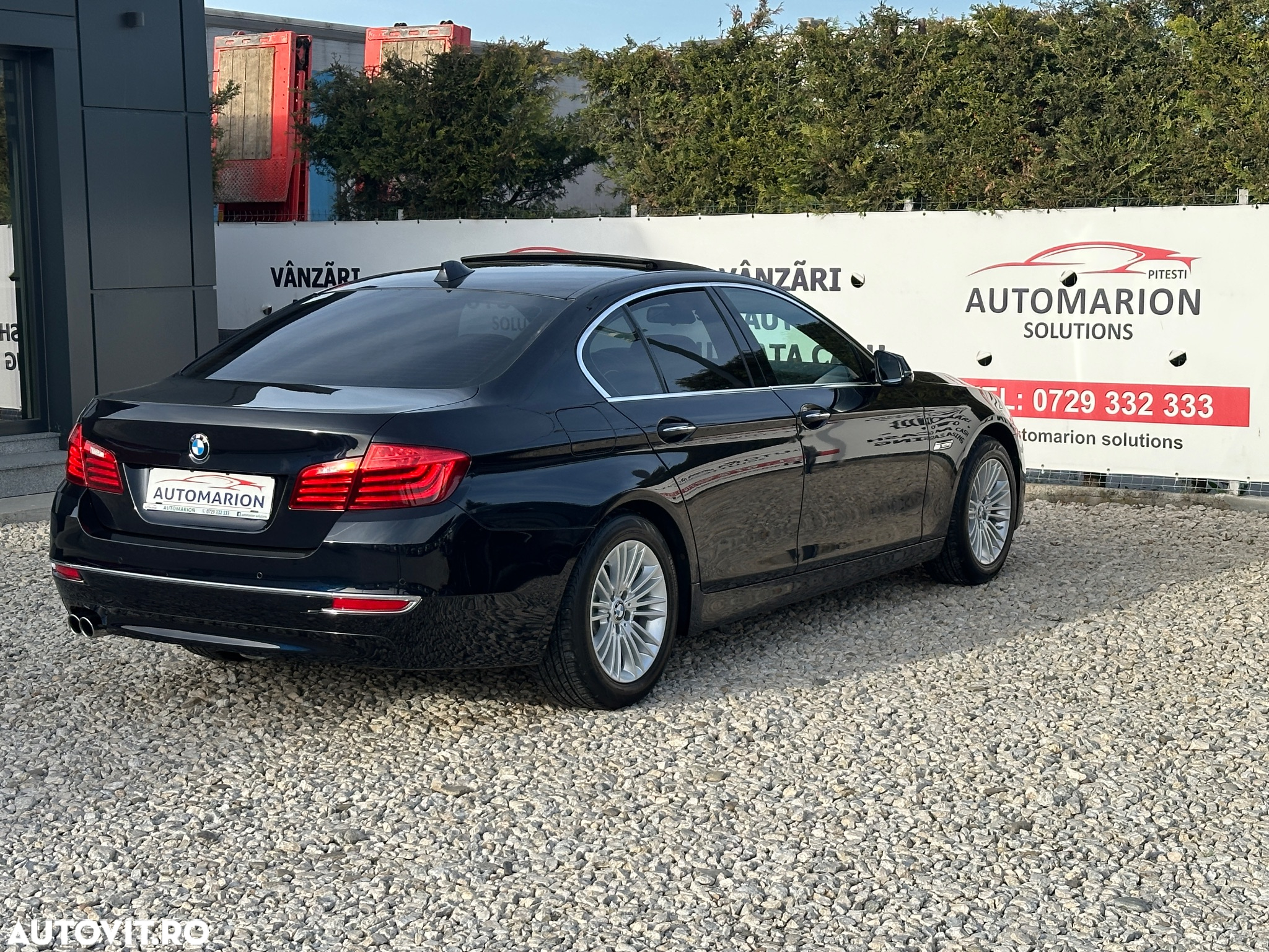 BMW Seria 5 520d AT - 4