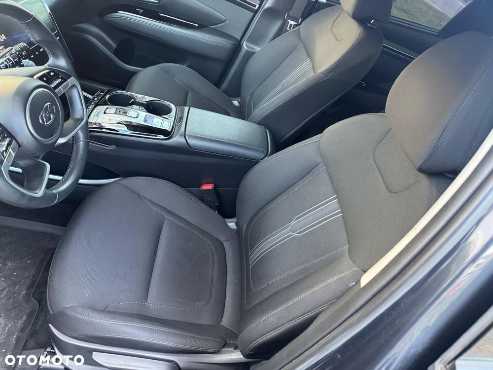 Hyundai Tucson 1.6 T-GDi HEV 2WD Advantage - 13