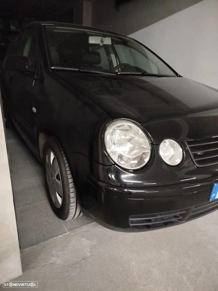 VW Polo 1.2 Confortline TA - 26