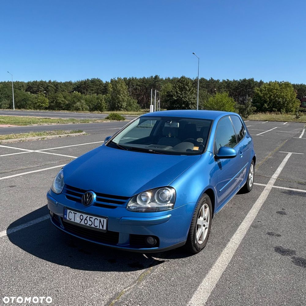 Volkswagen Golf 1.6 FSI Comfortline - 1