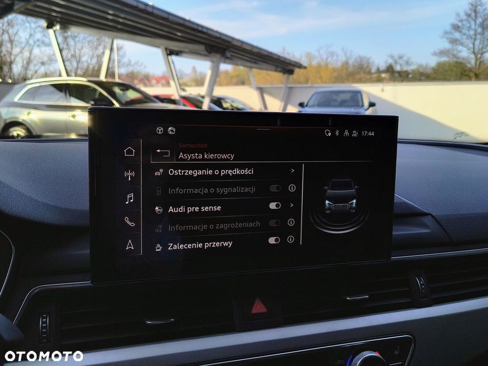 Audi A4 Limousine - 24