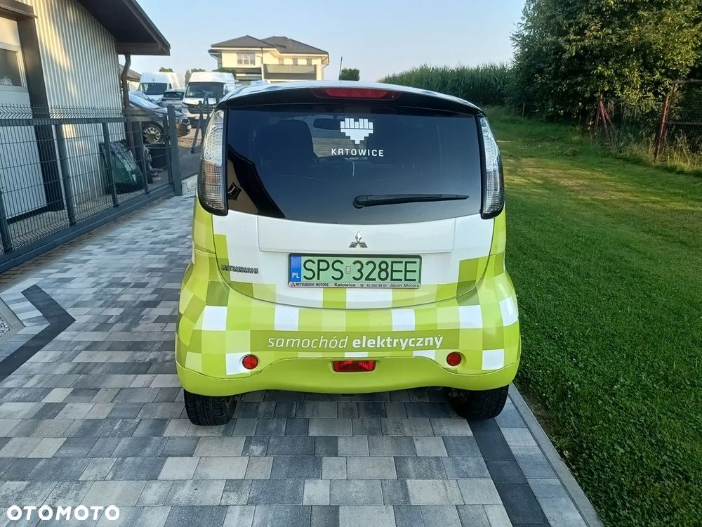 Mitsubishi i-MiEV Standard - 15