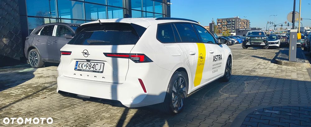 Opel Astra 2026 photo 2