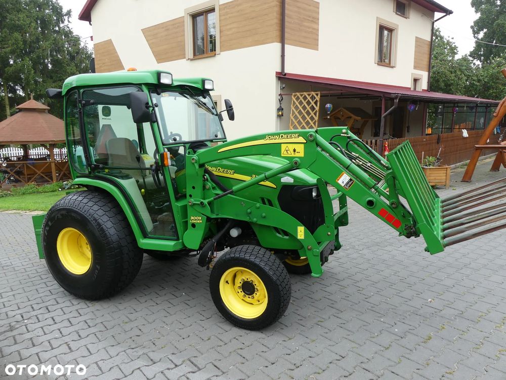 John Deere 3720*HYDRO*44KM*4X4*TUR JOHN DEERE - 37