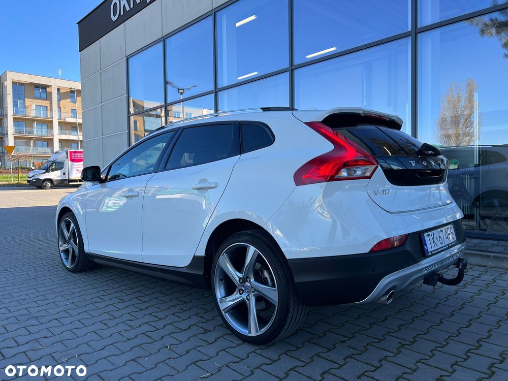 Volvo V40 Cross Country D4 Momentum - 7