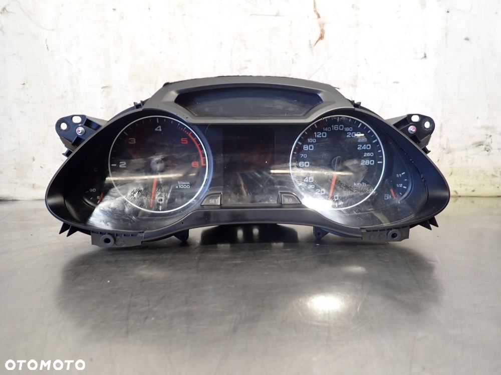 LICZNIK AUDI A4 B8 2.0 8K0920930C - 1