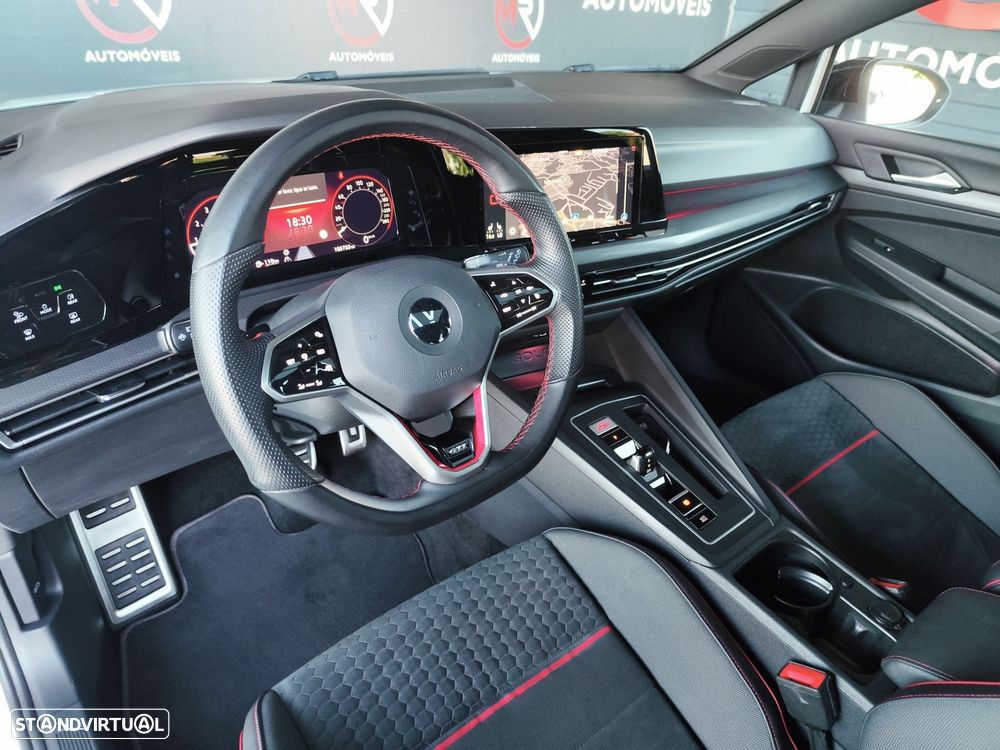 VW Golf 2.0 TSI GTI Clubsport DSG - 32