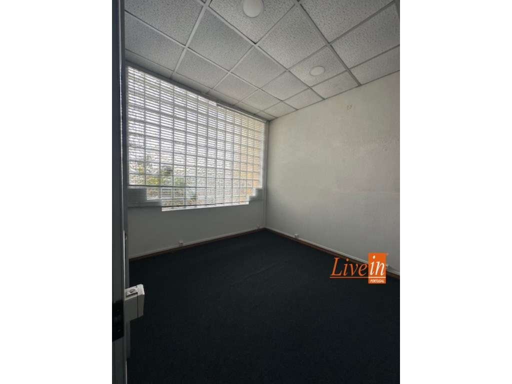 5 Escritórios no Centro de Mafra - Grande imagem: 3/11