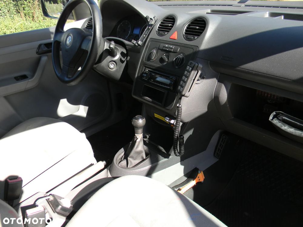 Volkswagen Transporter - 32