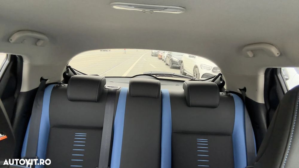 Nissan Juke 1.6L XTRONIC N-Connecta - 26