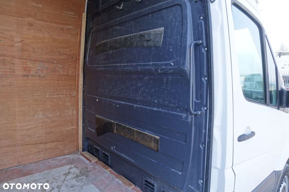 Volkswagen CRAFTER / L2H2 FURGON / BLASZAK / 2.0 / 108KM / BAGAŻNIK DACHOWY - 15